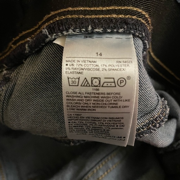 Old navy distressed rock star skinny pull on - Picture 2 of 2